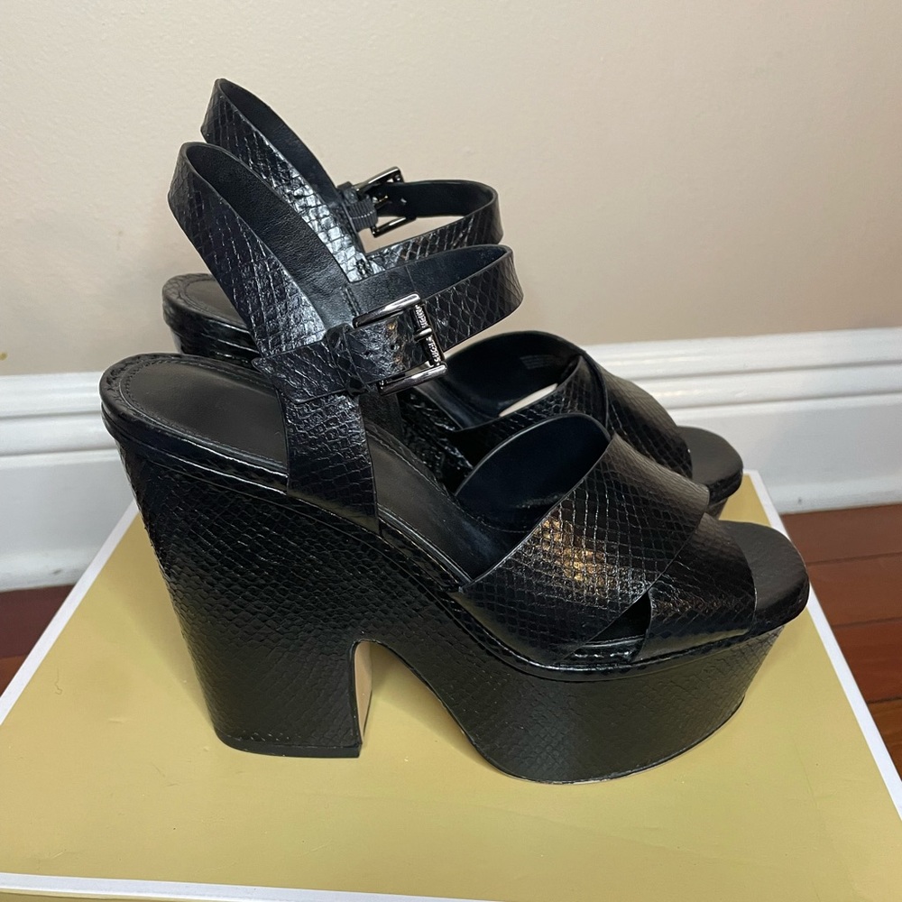 Michael Kors Divia Wedge